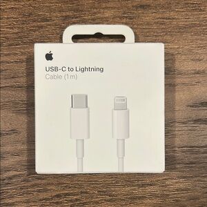 Apple White USB-C to Lightning Cable
